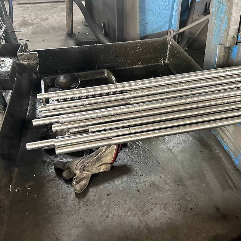 Factory Direct Sale High Quality Cold Rolled Astm 304 Stainless Steel Round Bar Strength For Construction